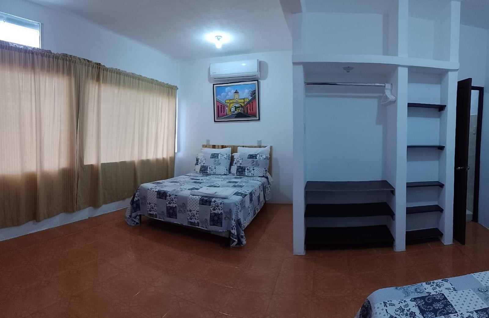 Apartamentos Mundo Maya Habitaciones Флорес Экстерьер фото